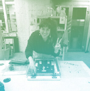 bettina-schneebeli-siebdruck The artist printing
